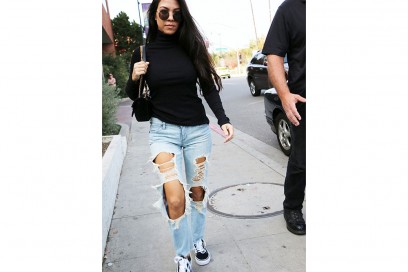 kourtney-kardashian-jeans-2