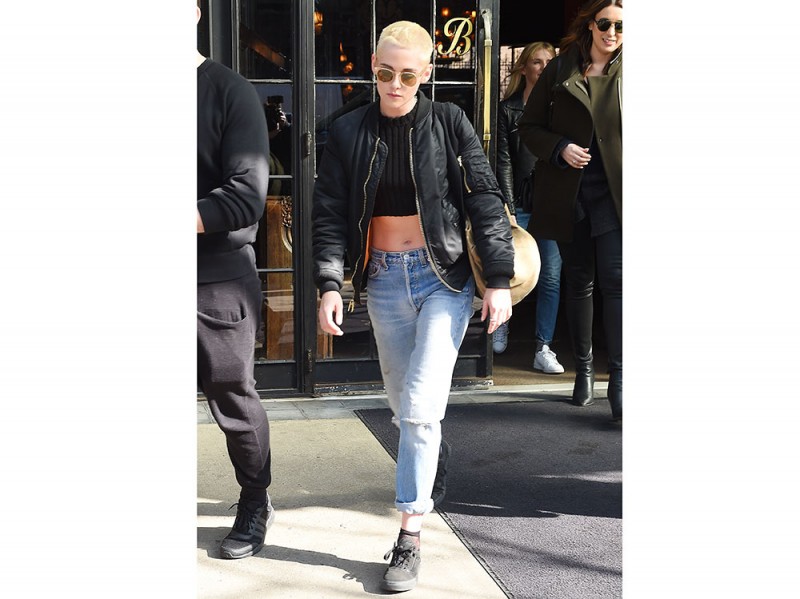 kristen-stewart-jeans
