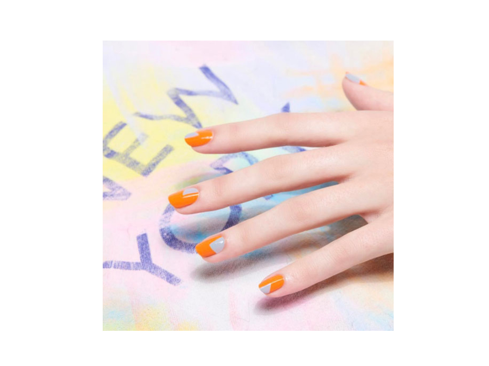 unghie estive colorate