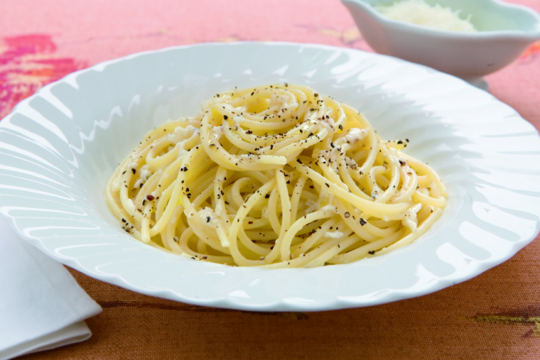 Spaghetti cacio e pepe