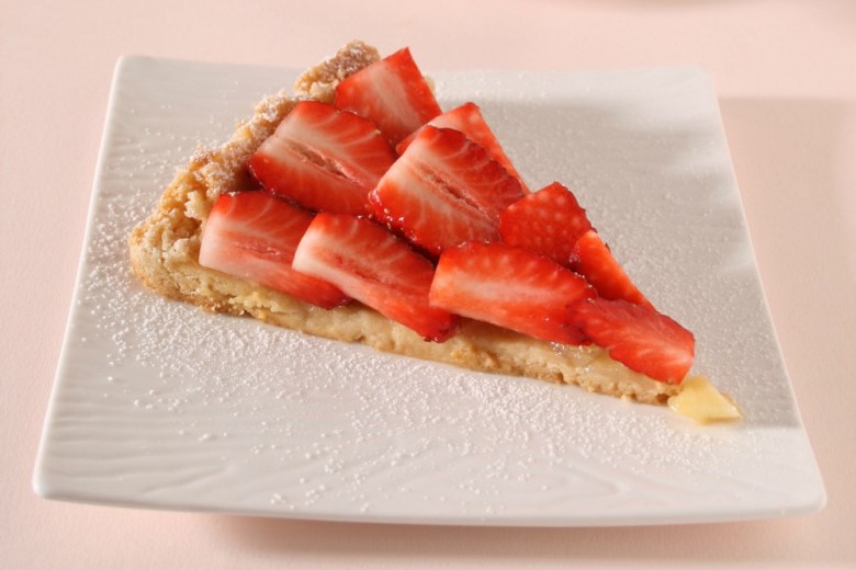 Torta alle fragole pronta in 5 minuti