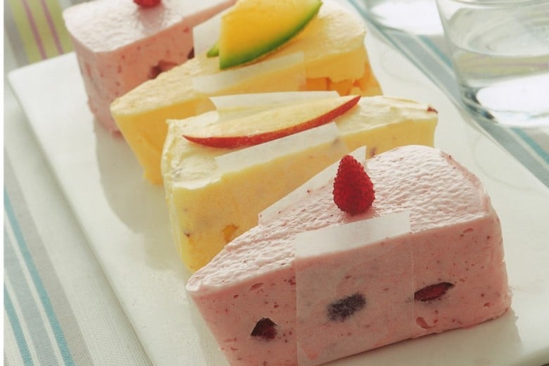 Torta di frutta gelata