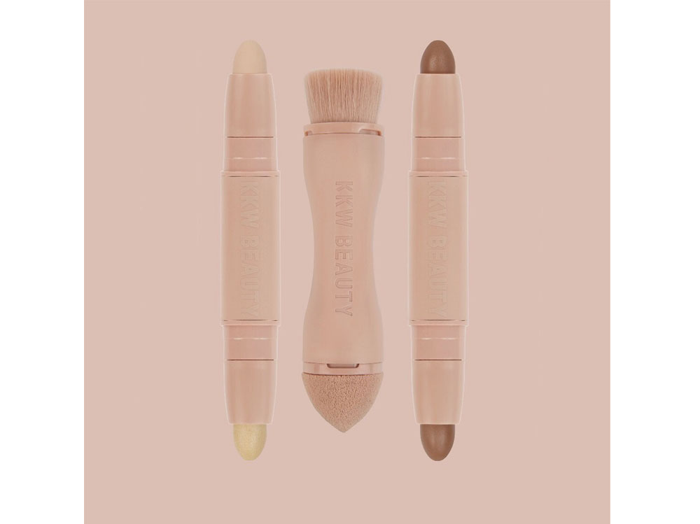 kkw-beauty-kim-kardashian-make-up-contouring-07