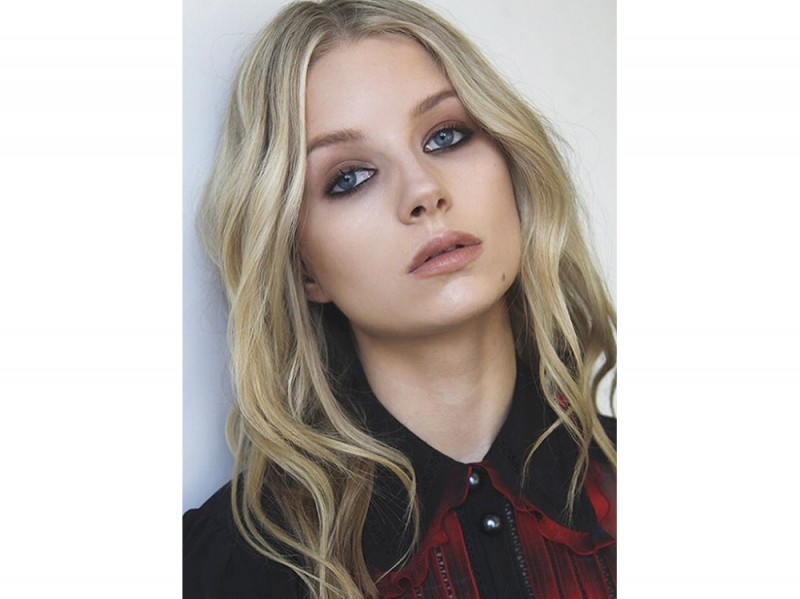 lottie-moss-make-up-tutti-10