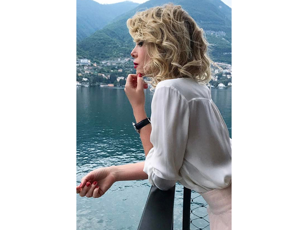 taglio capelli alessia marcuzzi colore  (5)