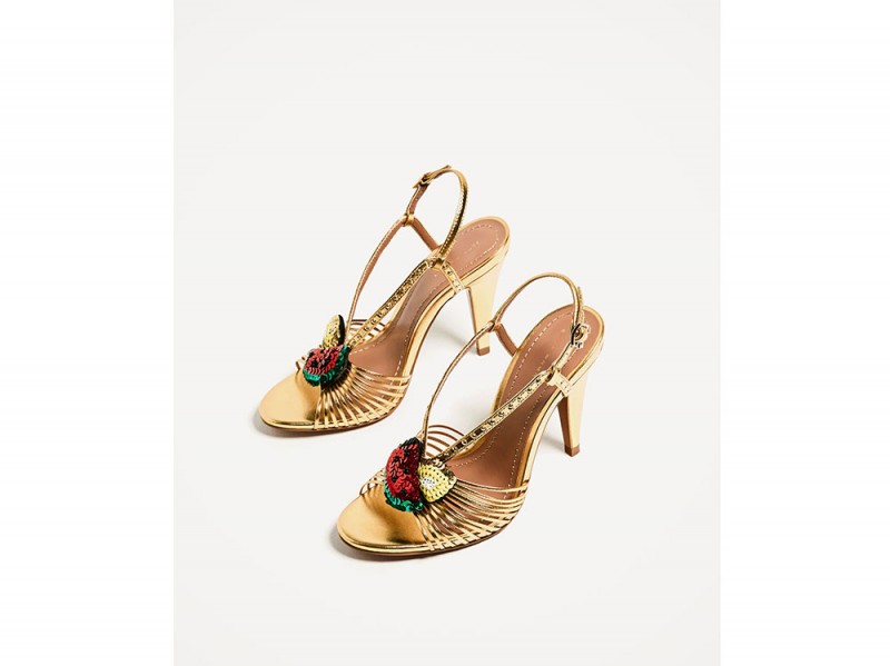 zara-sandali-frutta-oro