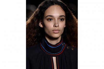 tagli di capelli ricci per l’Autunno Inverno