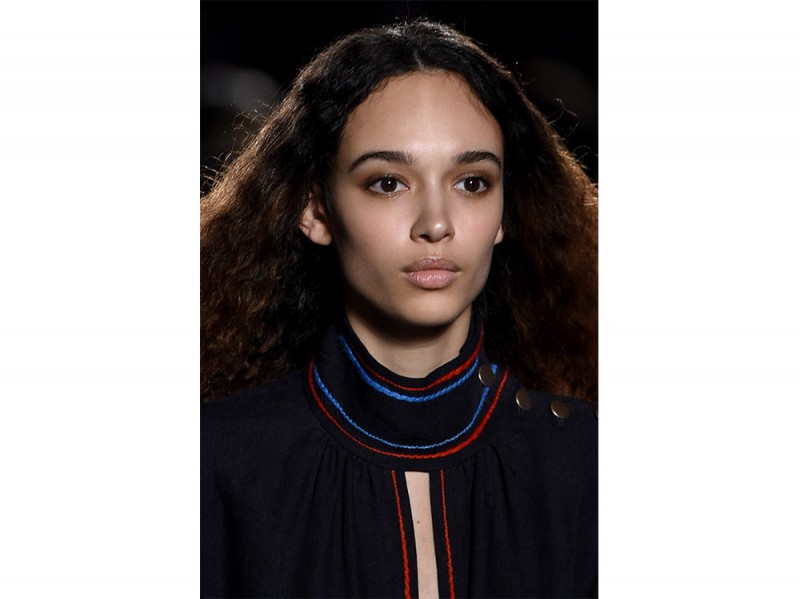 tagli di capelli ricci per l’Autunno Inverno