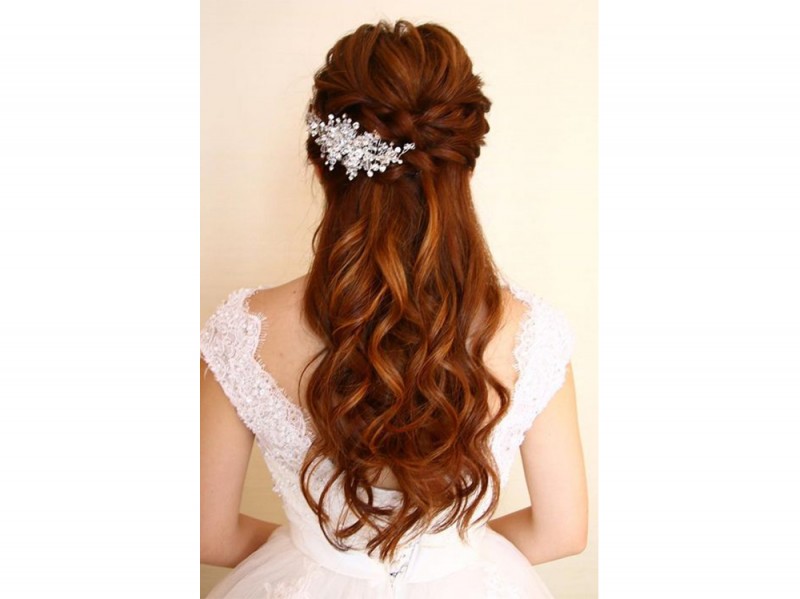 acconciature sposa capelli lunghi treccP ( (2)