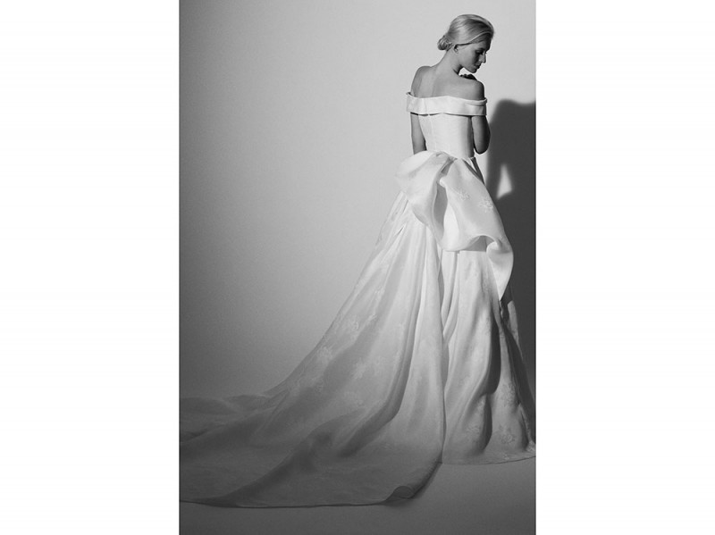 carolina-herrera-sposa-pe-2018-13