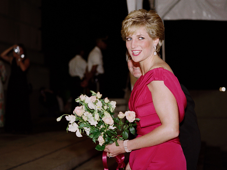 cover dieci cose su principessa diana mobile