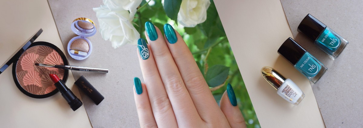 cover-la-nail-art-floreale-creata-desktop