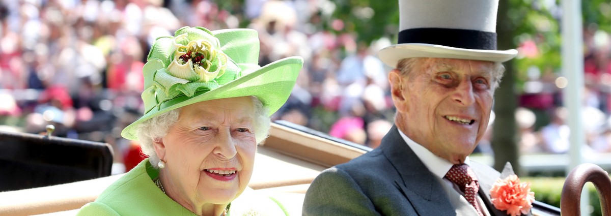 cover regina elisabetta principe filippo matrimonio desktop