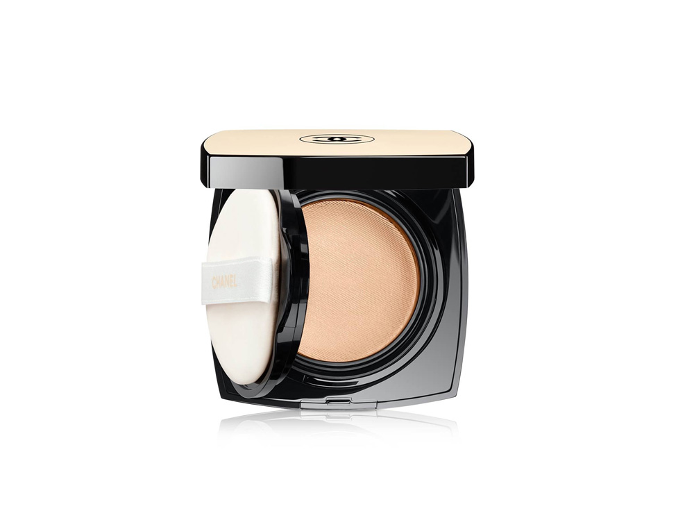 fondotinta-leggeri-estate-i-migliori-chanel-les-beiges-fondotinta-gel-effetto-radioso-e-naturale-sfp-25