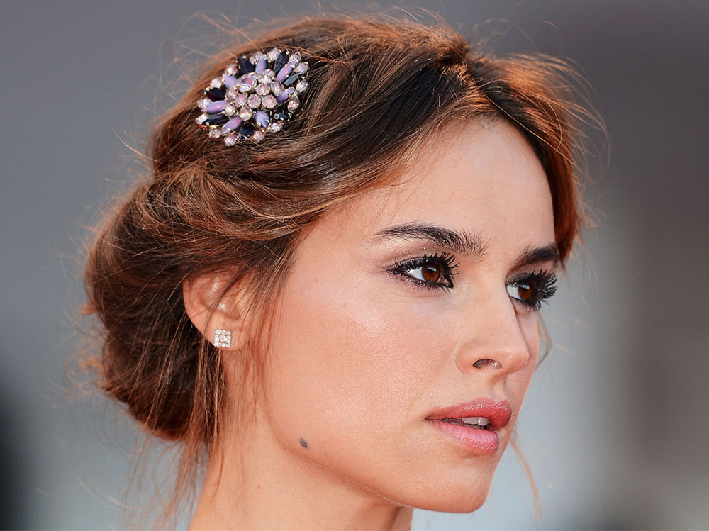 kasia-smutniak-festival-di-venezia-accessorio capelli