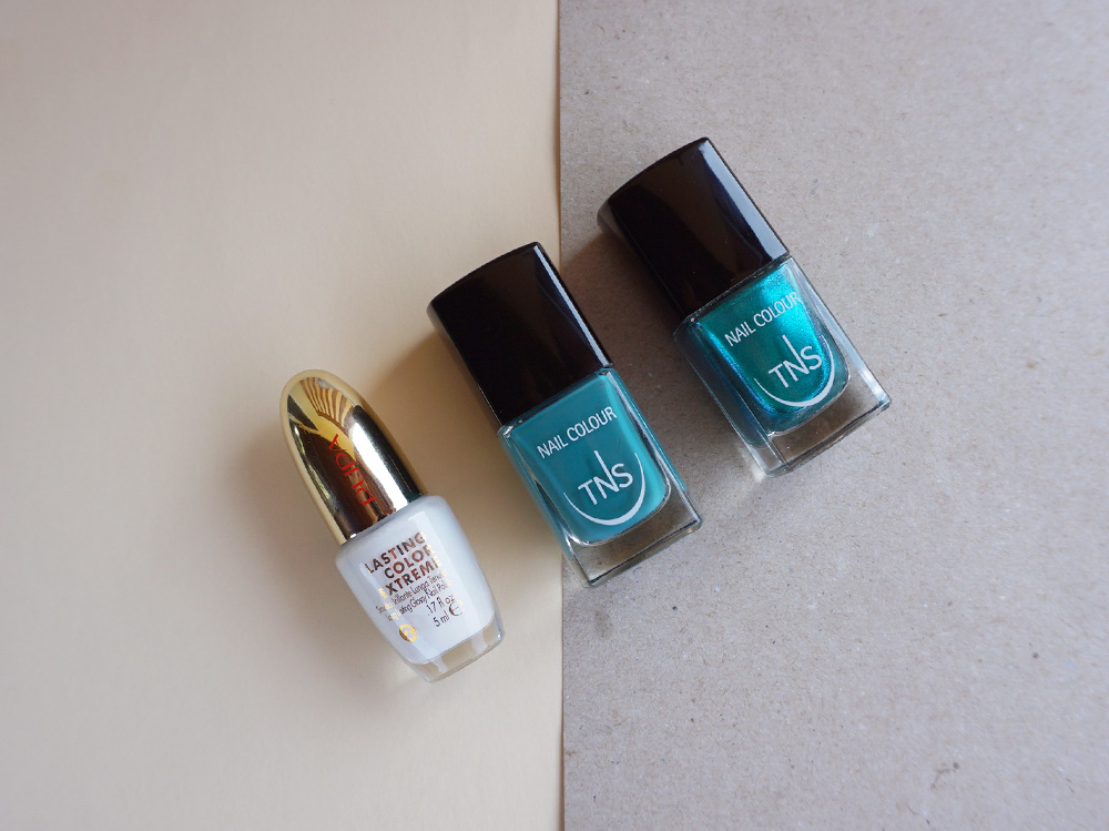 nailart-fiori-smalti