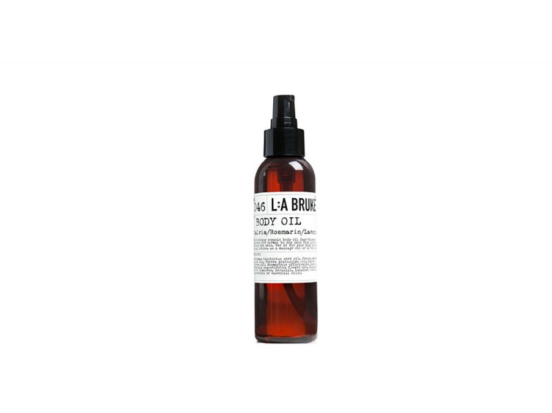 Nutrire-e- idratare-quali-sono-le-differenze-e-i-prodotti-giusti- Bodyoil-Sage-Rosemary-Lavender