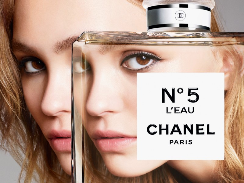 chanel-l-eau-n5-lily-rose-depp-MOBILE