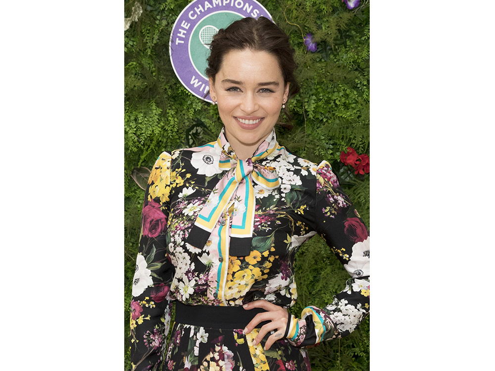 emilia clarke beauty look trucco capelli (1)