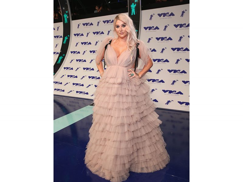 kesha-mtv-vma-2017