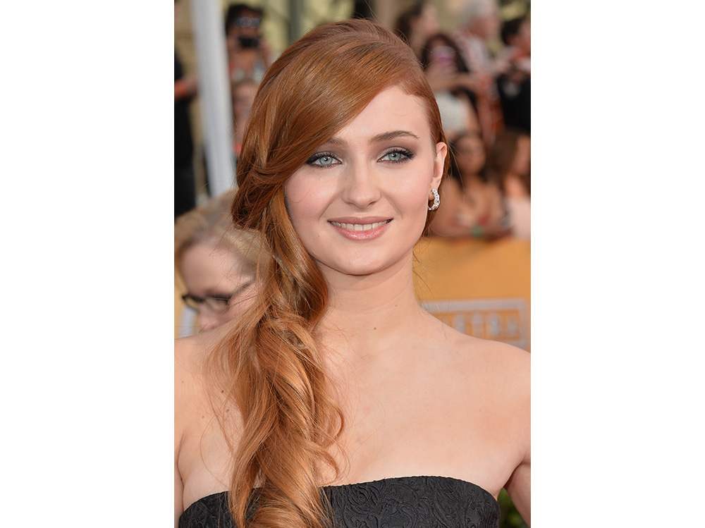 sophie turner capelli make up sansa stark game of thrones il trono di spade (2)