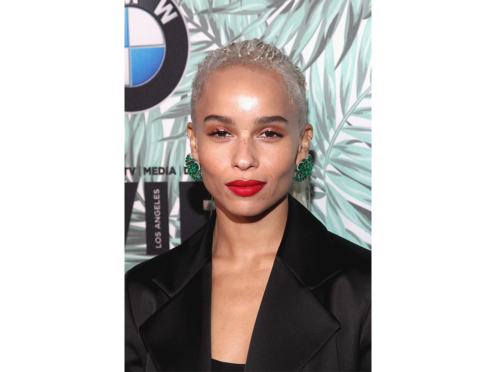zoe kravitz evoluzione beauty look make up capelli (19)