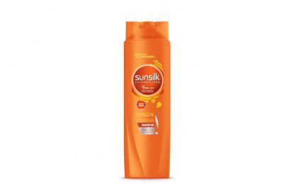 Capelli, come preparai all’autunno con i consigli dell’esperto-Sunsilk-Ricostruzione-Intensiva-Shampoo