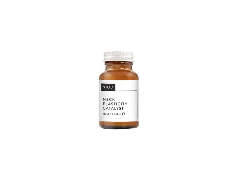 Collo-e-décolleté-come-prendersene-cura-con-i-prodotti- giusti-NIOD-Neck-Elasticity-Catalyst