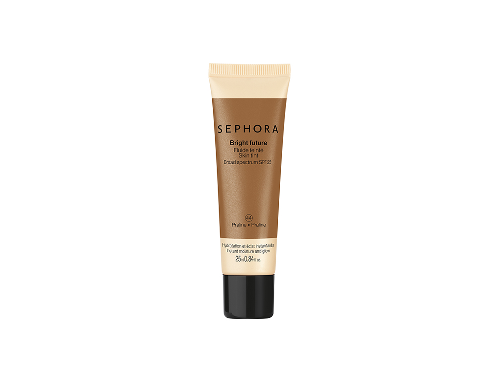 Fondotinta-le-novità-della-stagione-e-come-scegliere-la-giusta-tonalità-SEPHORA-Bright-Future-SkinTint