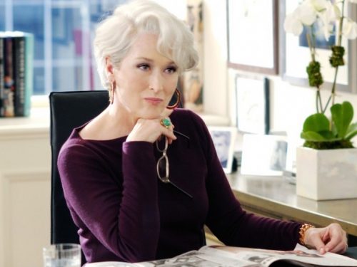 Миранда Дьявол несет Prada