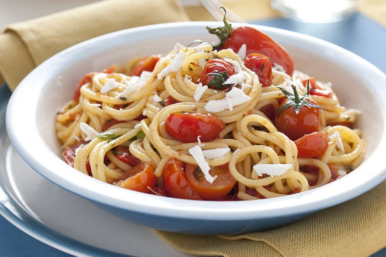 Pasta al sugo di pomodorini freschi