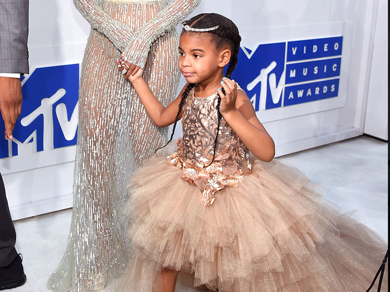 blue ivy video music awards