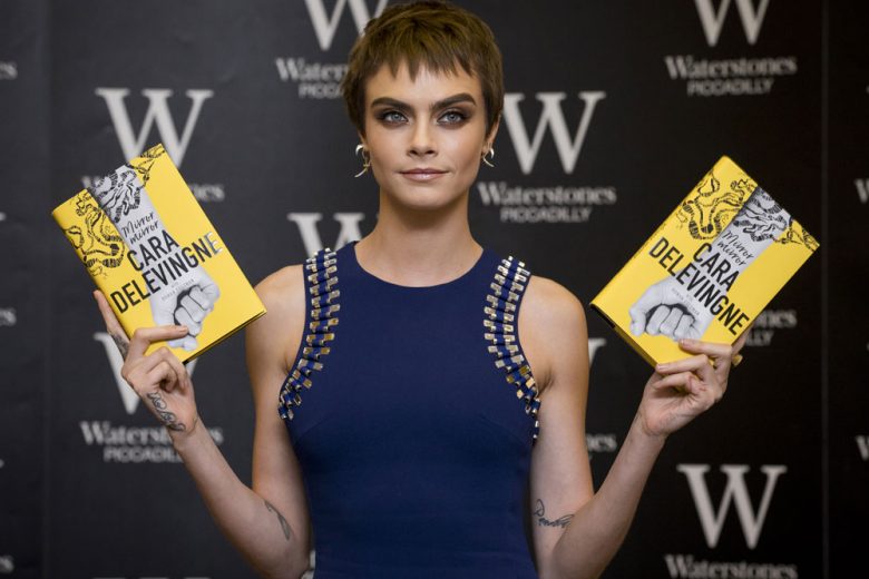 Cara Delevingne: «Sono forte perché ho imparato a piangere»