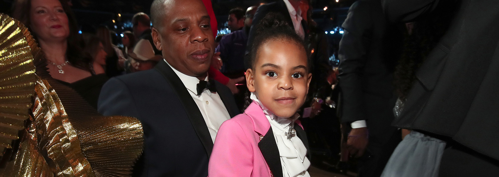 cover curiosita blue ivy carter desktop