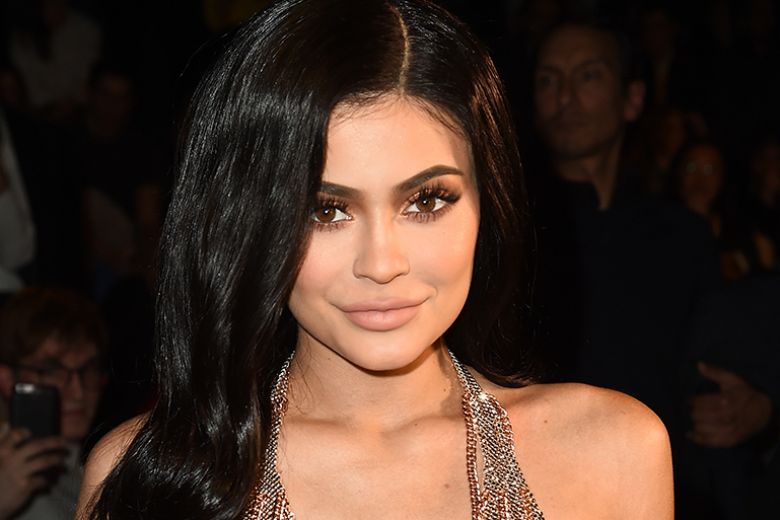 Ecco perché Kylie Jenner quando viaggia prenota una stanza d’albergo in più