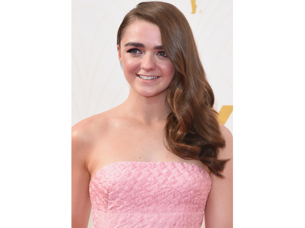 maisie williams evoluzione beauty look trucco capelli (11)