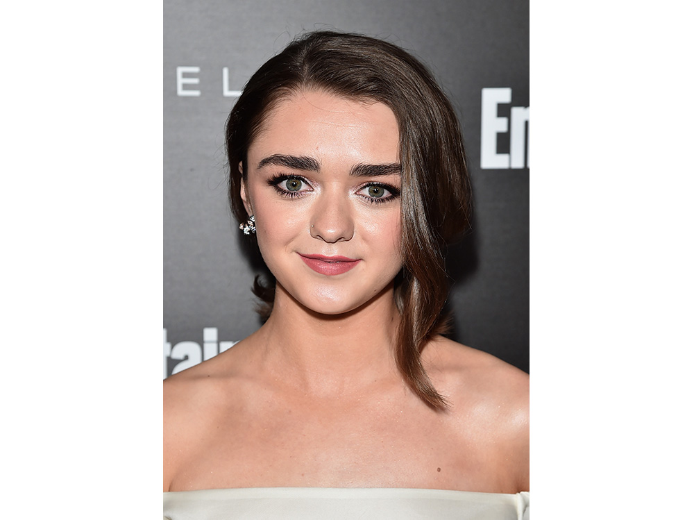 maisie williams evoluzione beauty look trucco capelli (12)