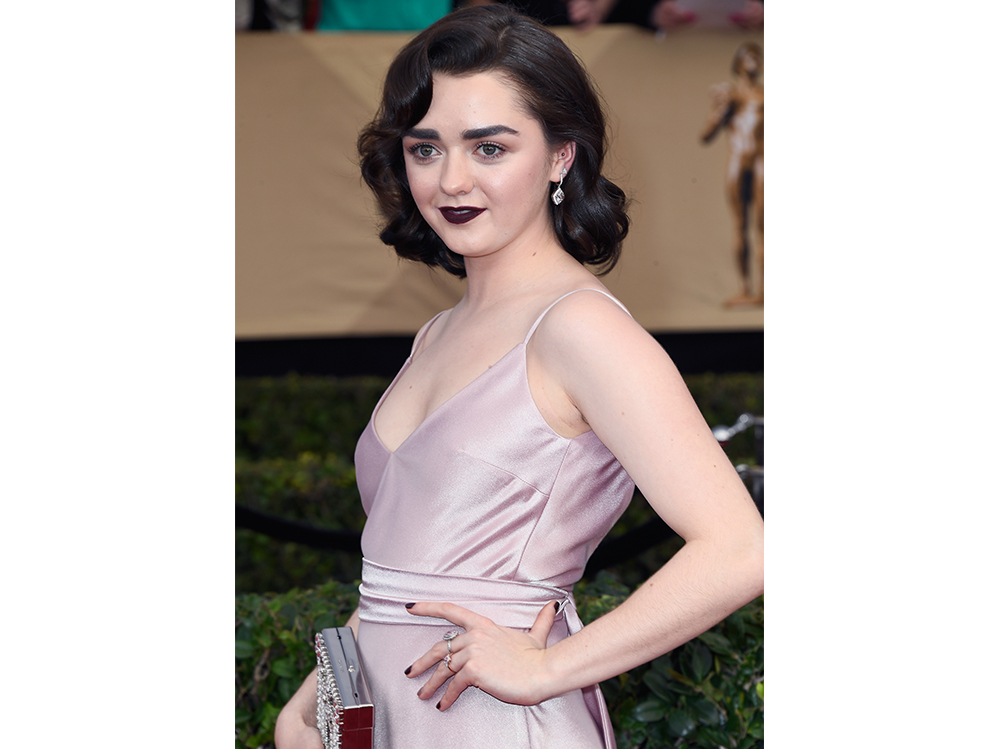 maisie williams evoluzione beauty look trucco capelli (21)