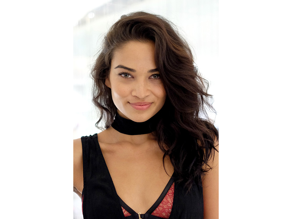 shanina-shaik-beauty-look-5