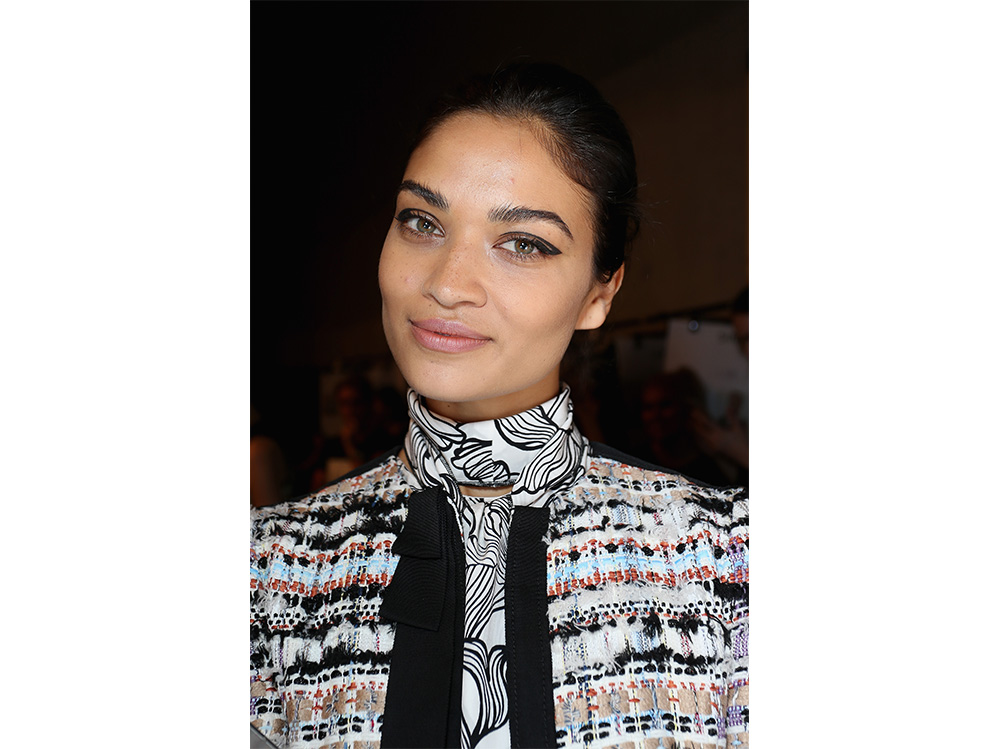 shanina-shaik-beauty-look-6