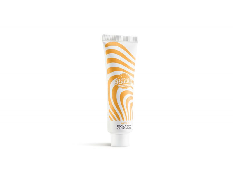 Crema-per-le-mani-le-novita-perche-usarle-e-quali-scegliere-in-base-alle-proprie-esigenze-MerciHandy creme hello sunshine