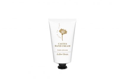 Crema-per-le-mani-le-novita-perche-usarle-e-quali-scegliere-in-base-alle-proprie-esigenze-Other Stories__Paris Atelier__Castes Hand Cream