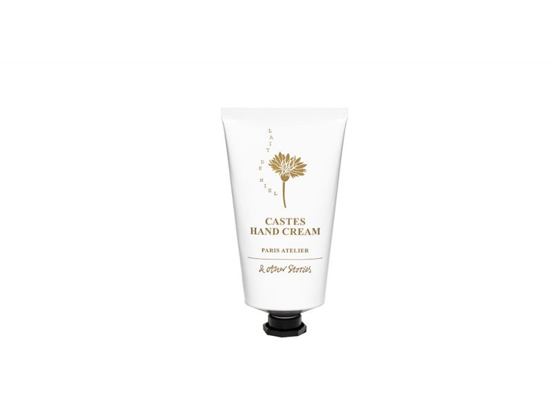 Crema-per-le-mani-le-novita-perche-usarle-e-quali-scegliere-in-base-alle-proprie-esigenze-Other Stories__Paris Atelier__Castes Hand Cream