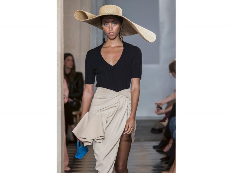 Jacquemus_pr_ful_W_S18_PA_082_2757560