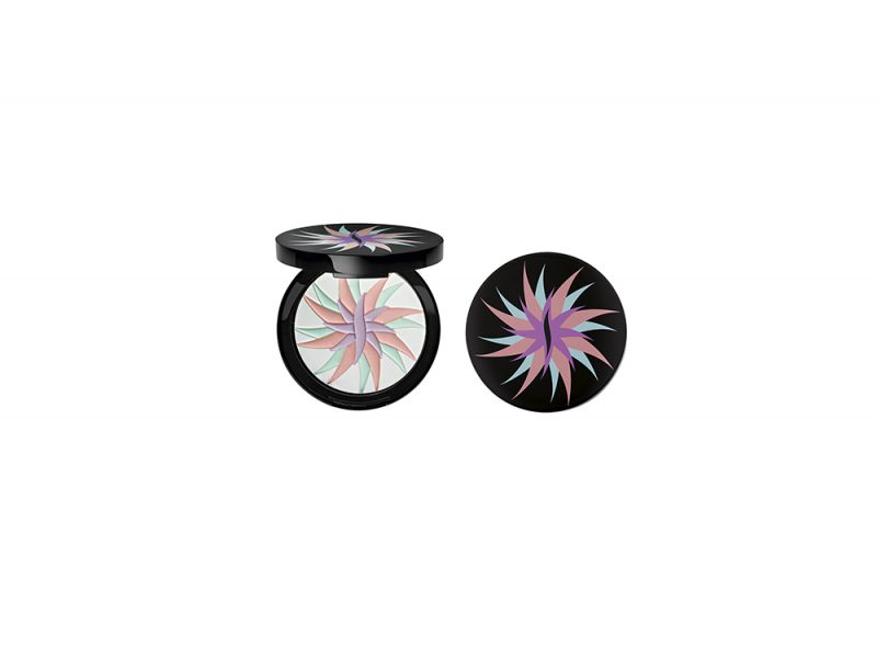 Make-up-come-opacizzare-il-viso-con-la-cipria-Sephora-Glow-Finishing-Pressed-Powder-sephora