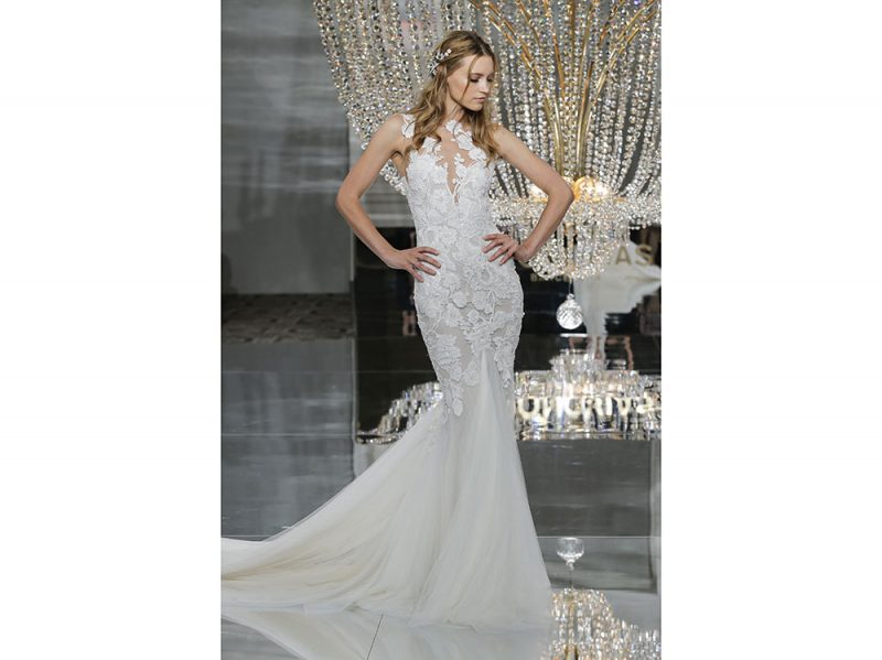 PRONOVIAS-NY-FASHION-SHOW_RAEN