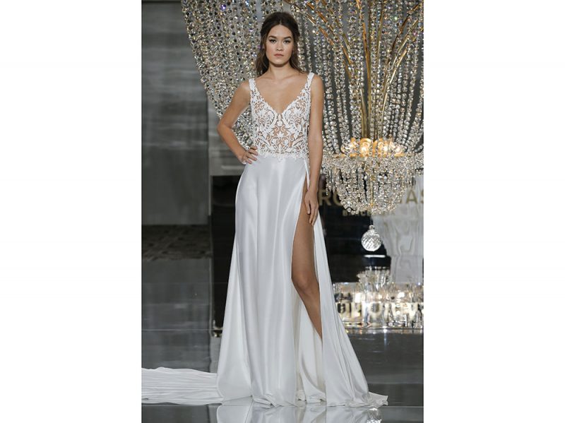 PRONOVIAS-NY-FASHION-SHOW_ROSALES