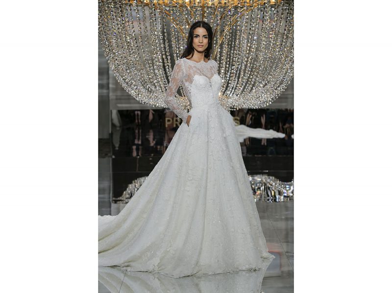 PRONOVIAS-NY-FASHION-SHOW_RUTH