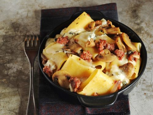 Paccheri Con Funghi E Salsiccia
