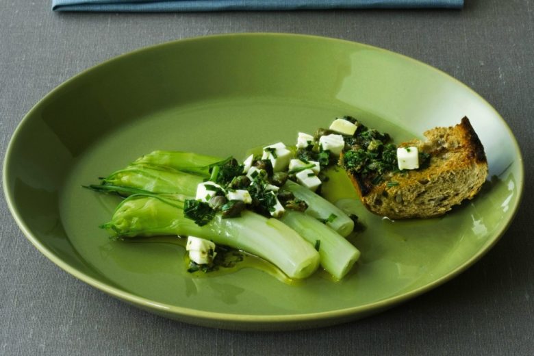 Puntarelle cotte con salsa sfiziosa
